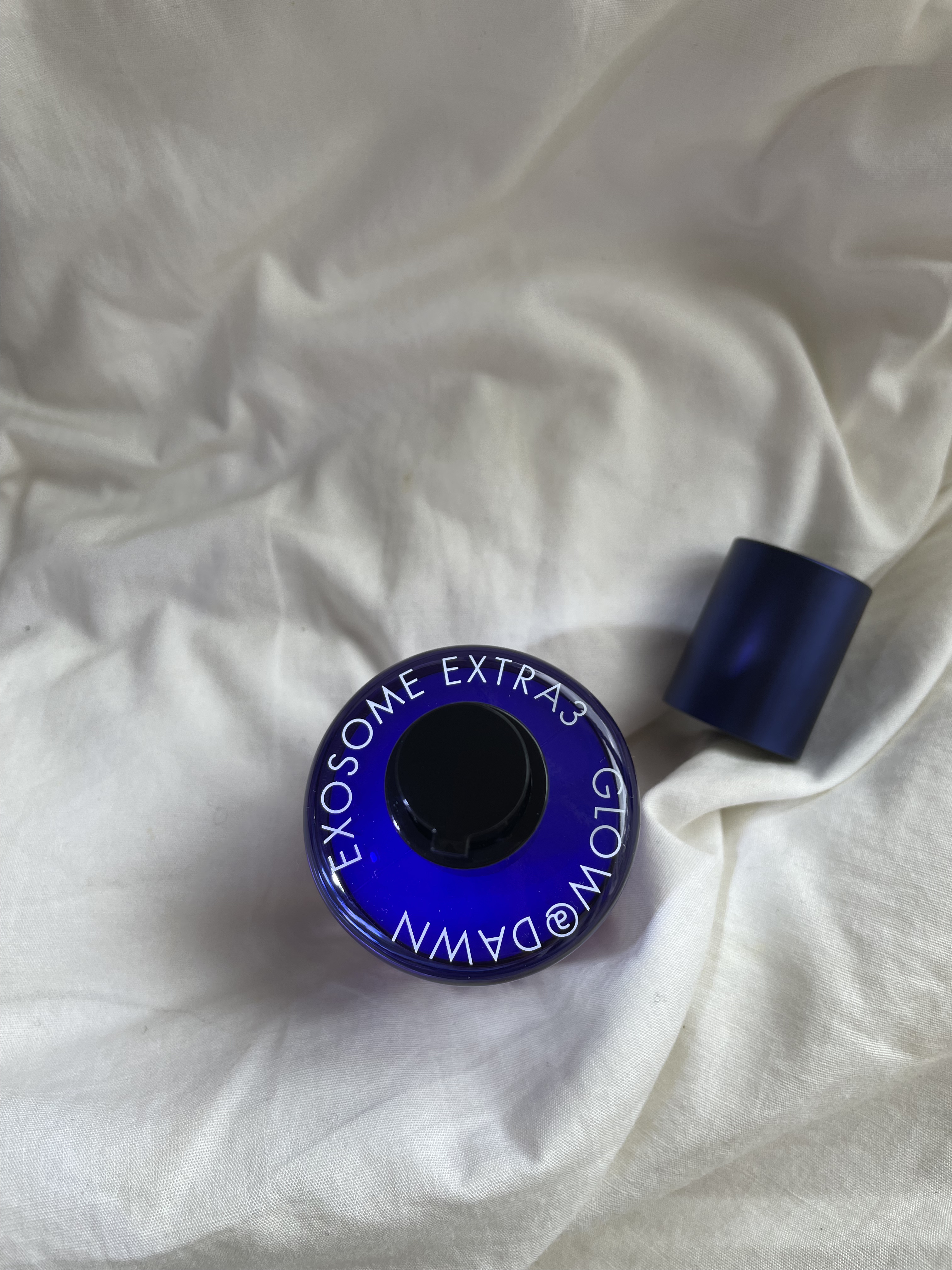 1stエクソソーム エクストラ3%セラム/GLOW@DAWN/美容液を使ったクチコミ（2枚目）