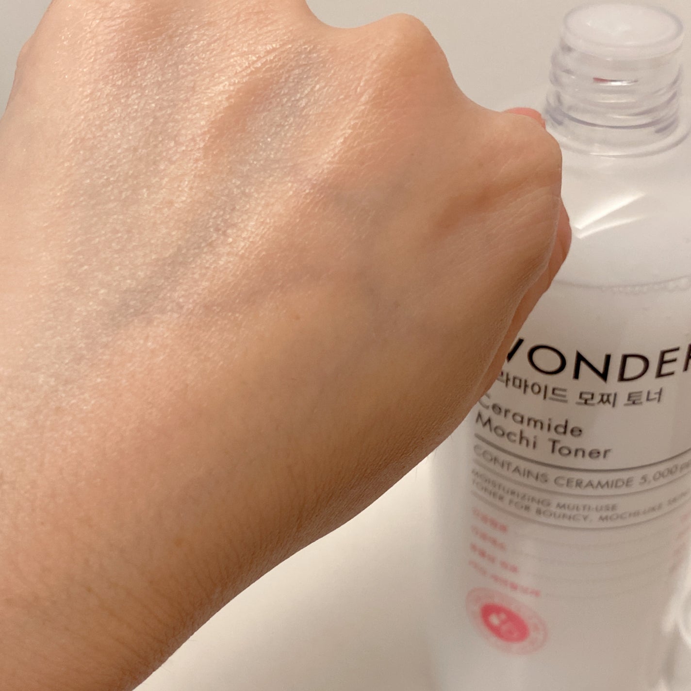 Wonder Ceramide Mochi Toner(トニーモリーワンダーCモチトナー)/TONYMOLY/化粧水を使ったクチコミ(3枚目)