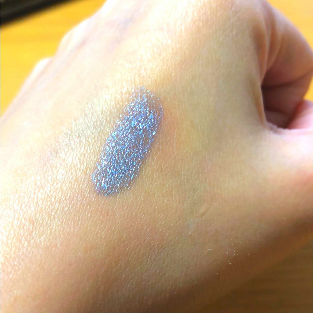 ロングウェアスパークルスティック 08 サファイアブルー/BOBBI BROWN/スティックアイシャドウを使ったクチコミ（2枚目）