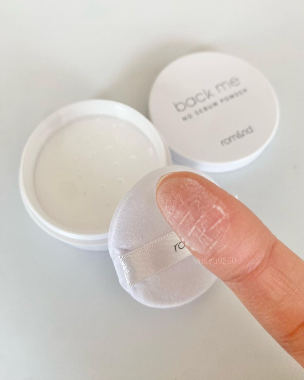 バックミーノーセバムパウダー/rom&nd/ルースパウダーを使ったクチコミ（2枚目）