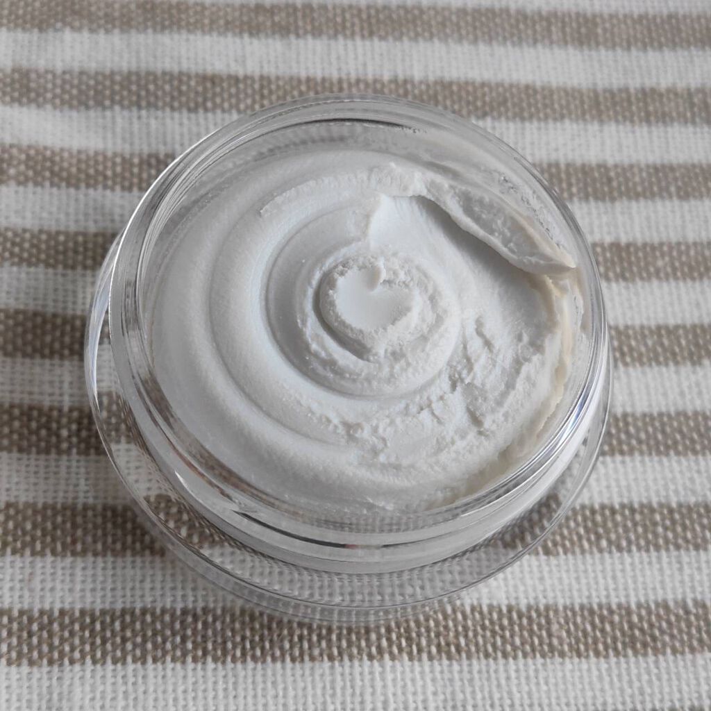 ポアレスエアリーベース/キャンメイク/化粧下地を使ったクチコミ（2枚目）