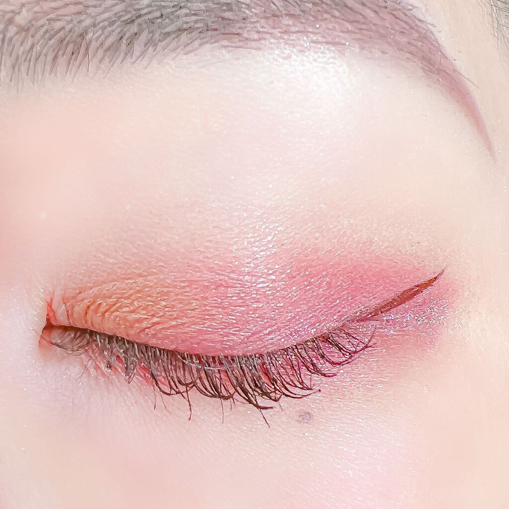 スキルレスライナー/LUMIURGLAS/リキッドアイライナーを使ったクチコミ(5枚目)