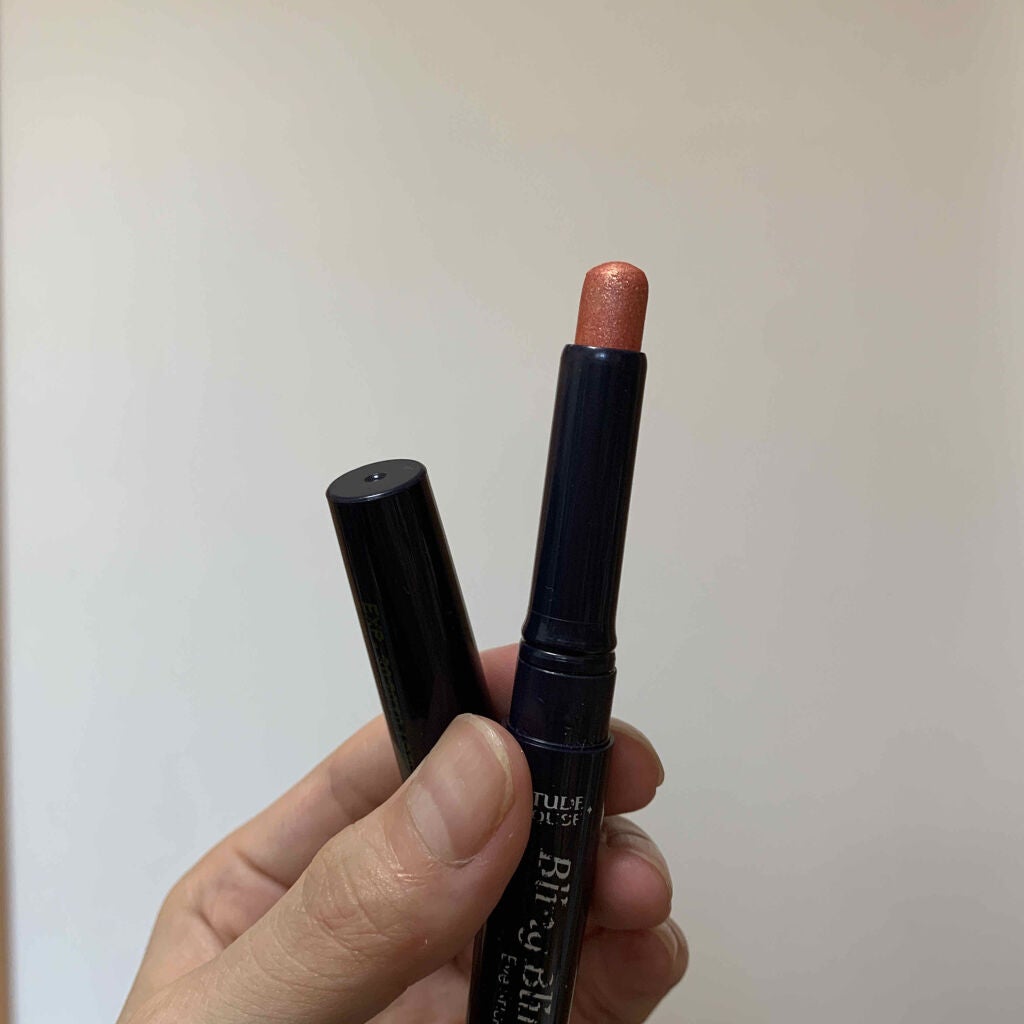 キラキラ アイシャドウ/ETUDE/スティックアイシャドウを使ったクチコミ(1枚目)