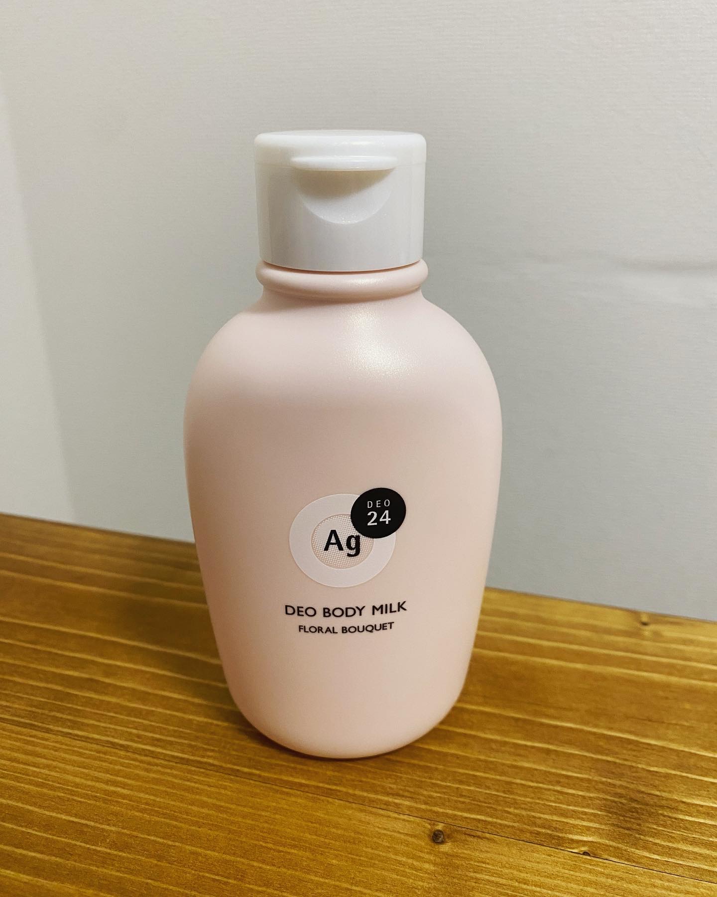 デオドラントボディミルク フローラルブーケ/エージーデオ24/ボディミルクを使ったクチコミ（1枚目）
