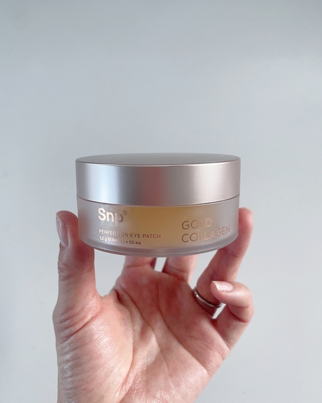 ゴールドコラーゲンパーフェクションアイパッチ/SNP/シートマスク・パックを使ったクチコミ（3枚目）