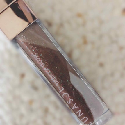 LUNASOL ディープリップグロウのクチコミ「ルナソル
ディープリップグロウ
限定品 EX01 ブラキッシュブラウン
着け心地🌸
重すぎ.....」(1枚目)