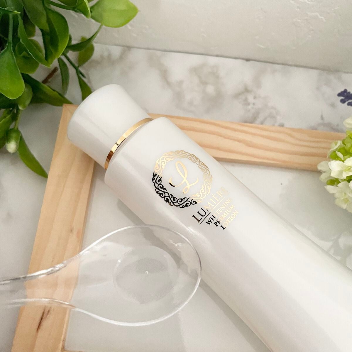 薬用美白化粧水 リュミエール ホワイトニング プレミアム ローション/Lumiere (海外)/化粧水を使ったクチコミ(2枚目)