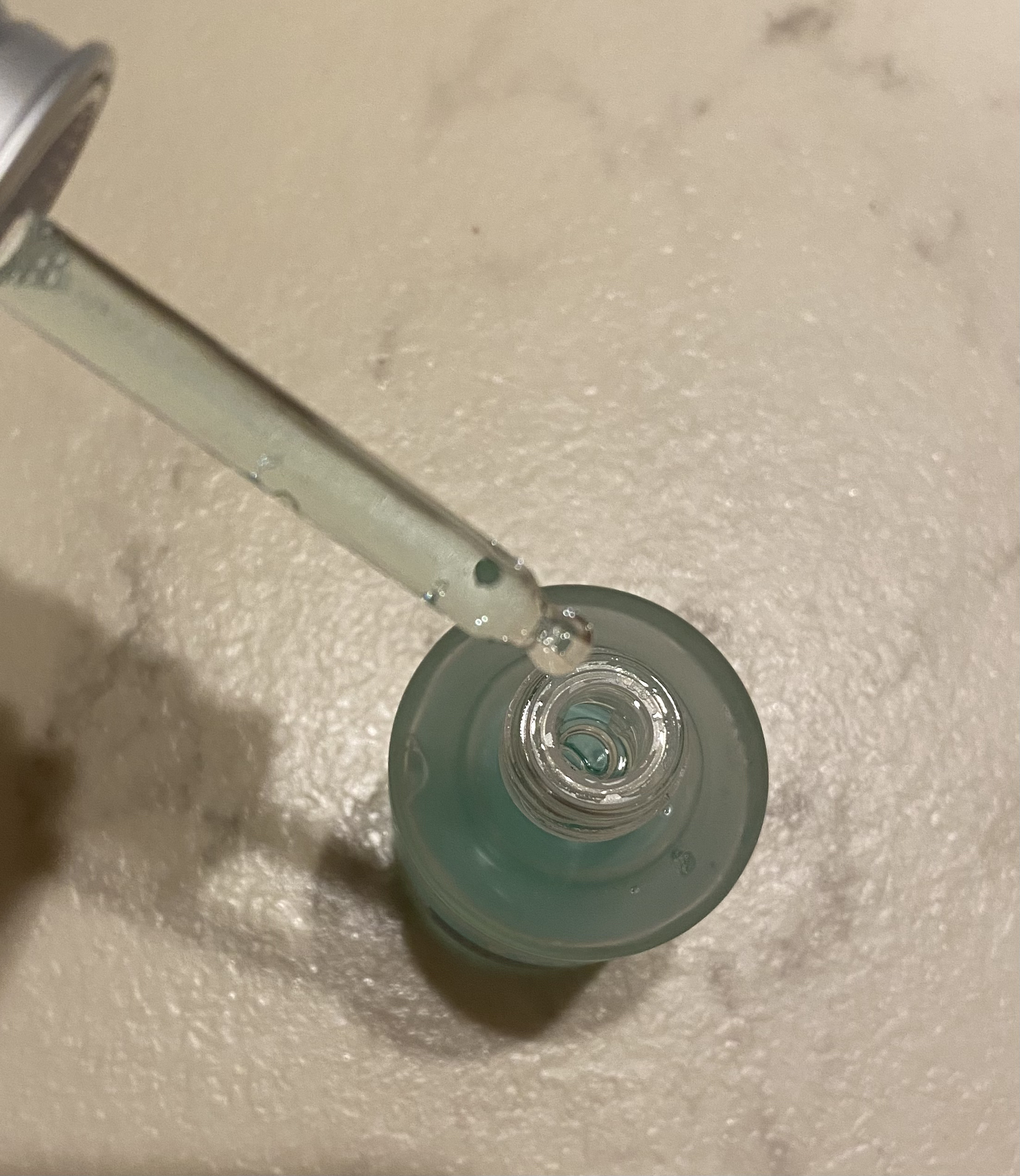 PDRNヒアルロン酸カプセル100セラム/Anua/美容液を使ったクチコミ（2枚目）