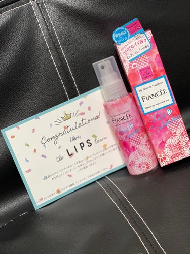 FIANCÉE フィアンセ
ボディーミスト　ピュアシャンプーの香り
 
 
 
この度LIPSさんのプレゼント企画を通して
数量限定デザインボトルを頂きました♡
使いたいと思っていたのでめっちゃ嬉しいで