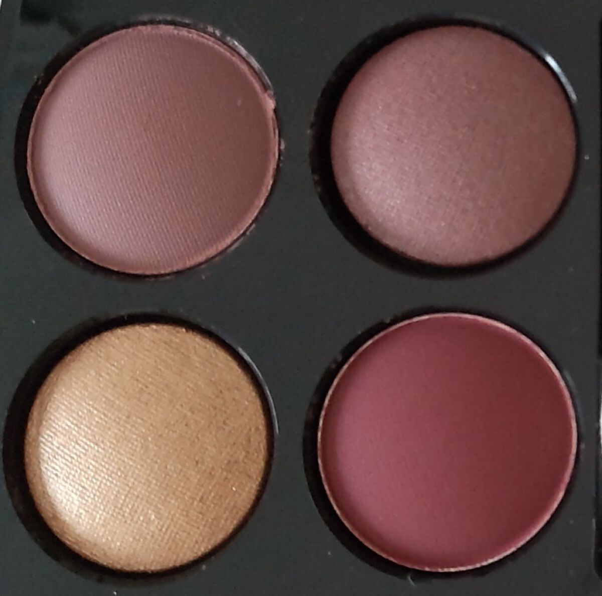 レ キャトル オンブル/CHANEL/アイシャドウパレットを使ったクチコミ（3枚目）