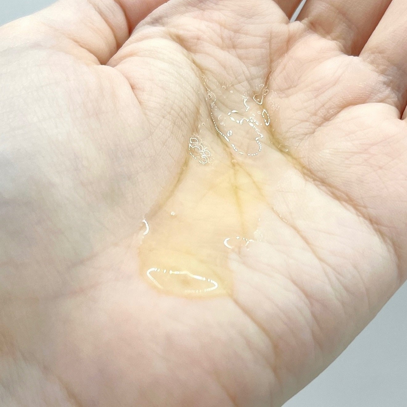 V エッセンス/unlabel/美容液を使ったクチコミ(4枚目)