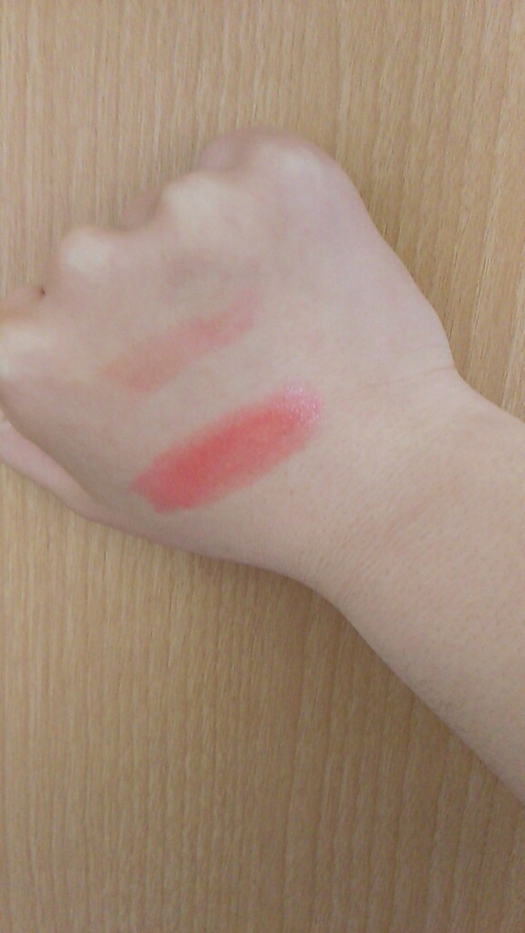 ラスティングフィニッシュ ティントリップ/リンメル ロンドン/リップティントを使ったクチコミ（3枚目）