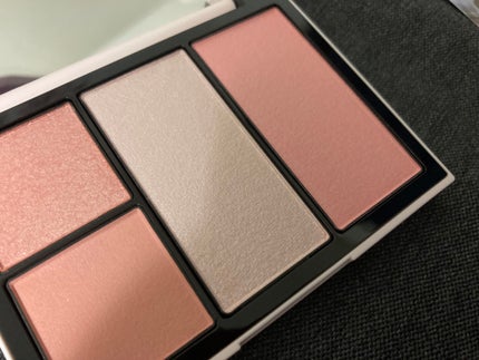 フェイス スタイリスト/SNIDEL BEAUTY/アイシャドウパレットを使ったクチコミ(4枚目)