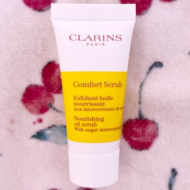 CLARINS コンフォート オイル スクラブのクチコミ「CLARINS
コンフォート オイル スクラブ


クラランスのカウンターに行ったときにスクラ.....」（1枚目）