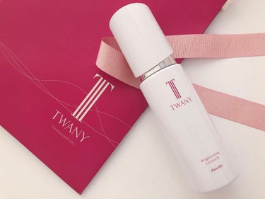 TWANY ブライトニングローションのクチコミ「
2021.3月に新発売された
トワニーの美白化粧水🧚‍♂️

朝用に購入してみました💕

朝.....」（1枚目）