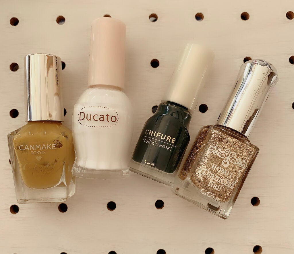 カラフルネイルズ/キャンメイク/マニキュアを使ったクチコミ(2枚目)