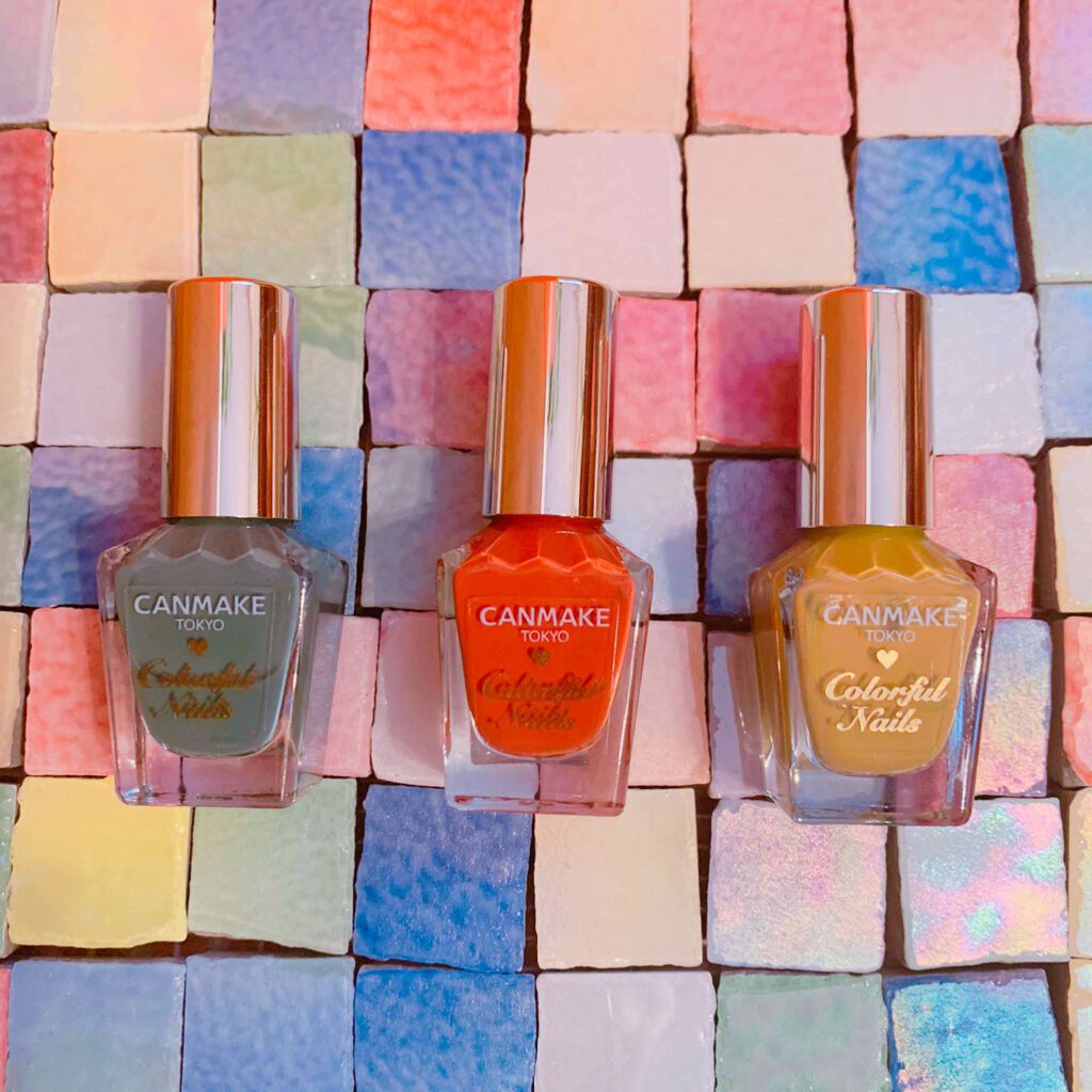 カラフルネイルズ/キャンメイク/マニキュアを使ったクチコミ(3枚目)