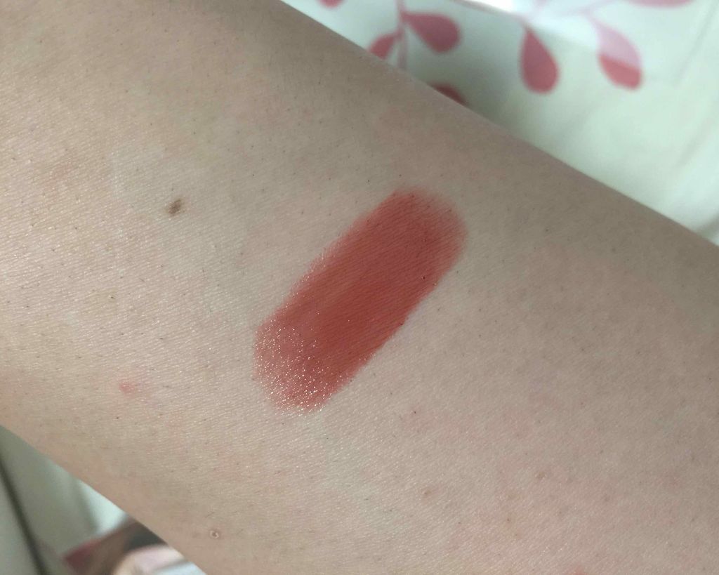 ラスティンググロスリップ/CEZANNE/口紅を使ったクチコミ（2枚目）