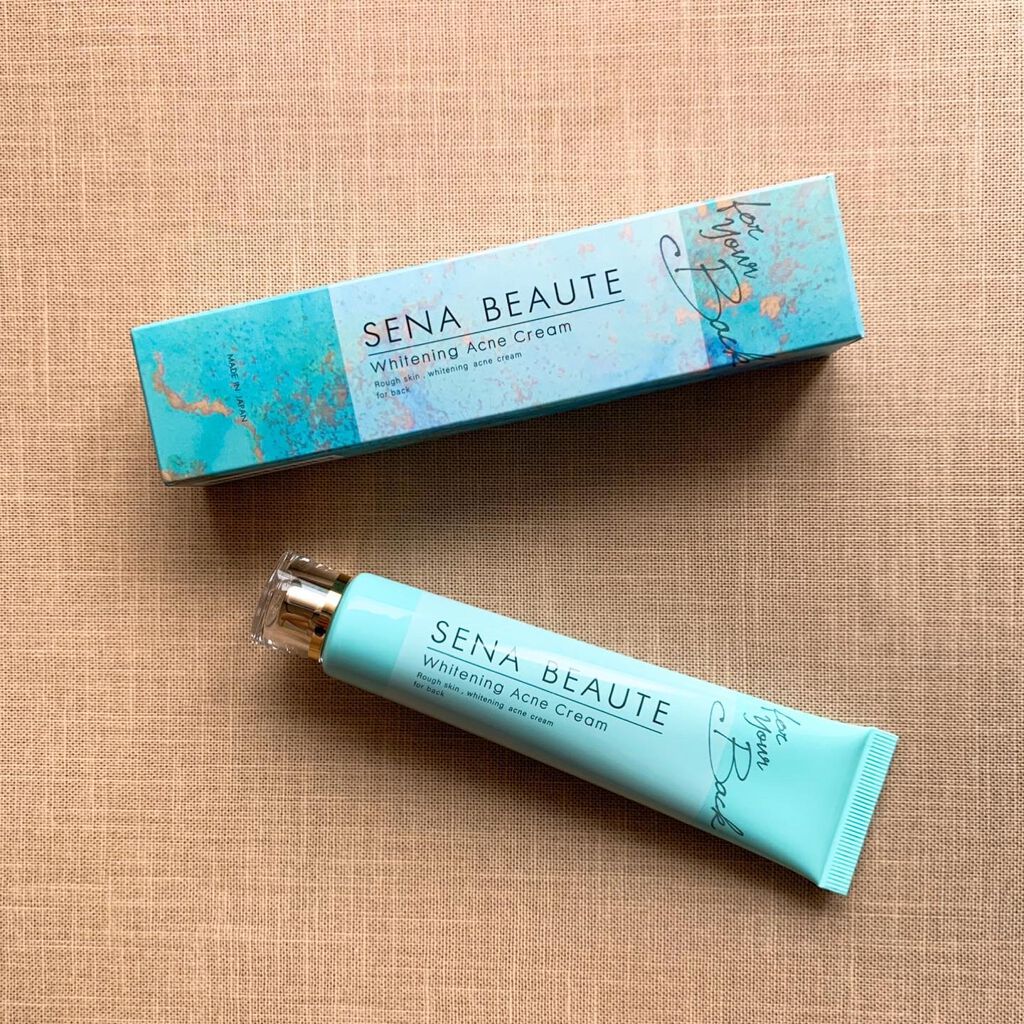 gumi【フォロバします♡】 on LIPS 「長年のネッククリーム探しの旅が終焉をむかえるかも?!✼••┈┈..」(1枚目)