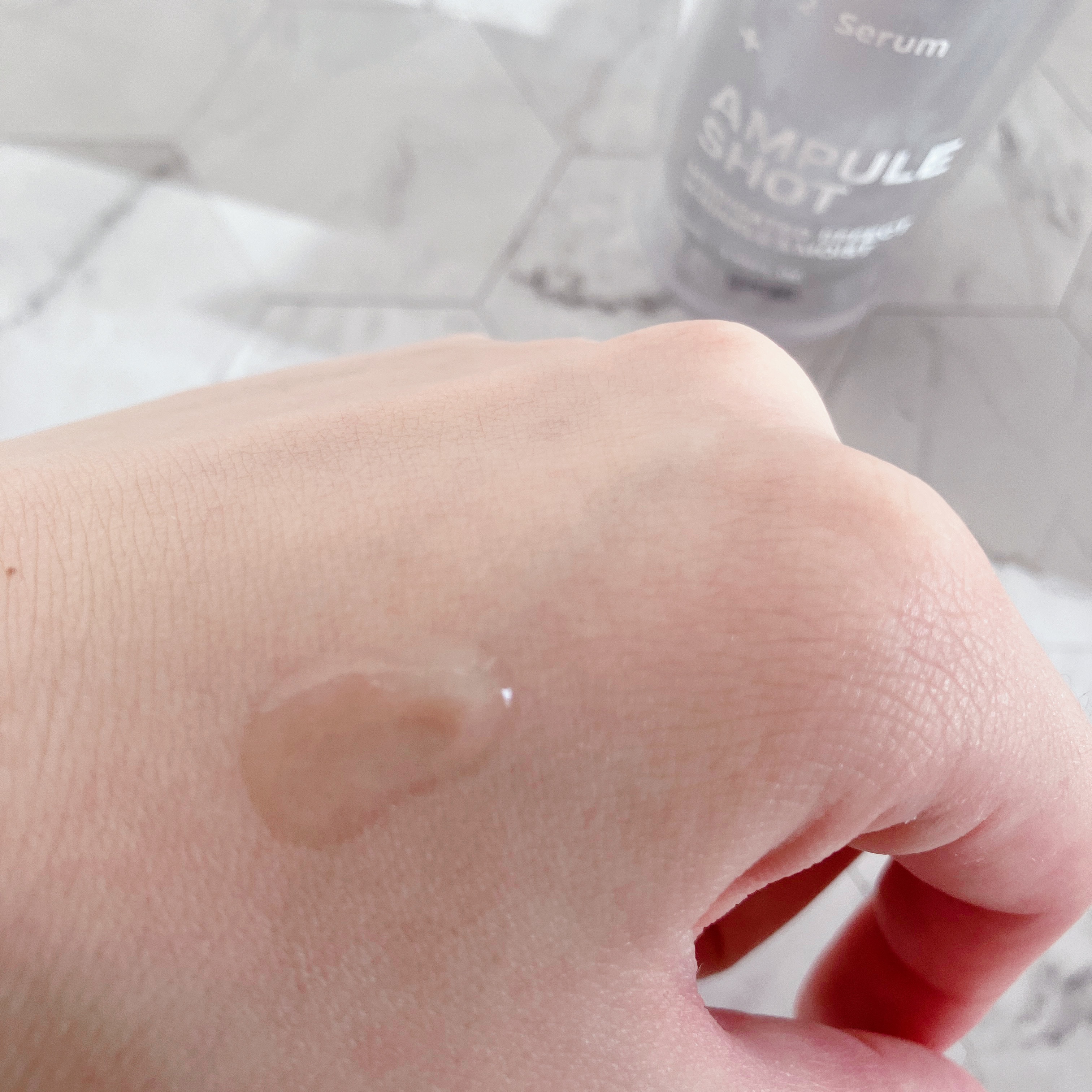 薬用 エフェクト リンクル＆モイスト セラム/AMPULE SHOT/美容液を使ったクチコミ（2枚目）