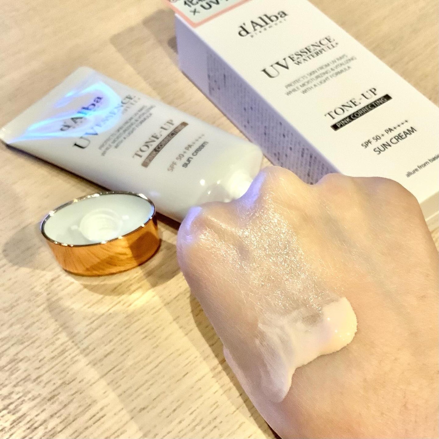 ダルバ ウォータフル トーンアップ サンクリーム(パープル)/ダルバ/日焼け止めクリームを使ったクチコミ(7枚目)