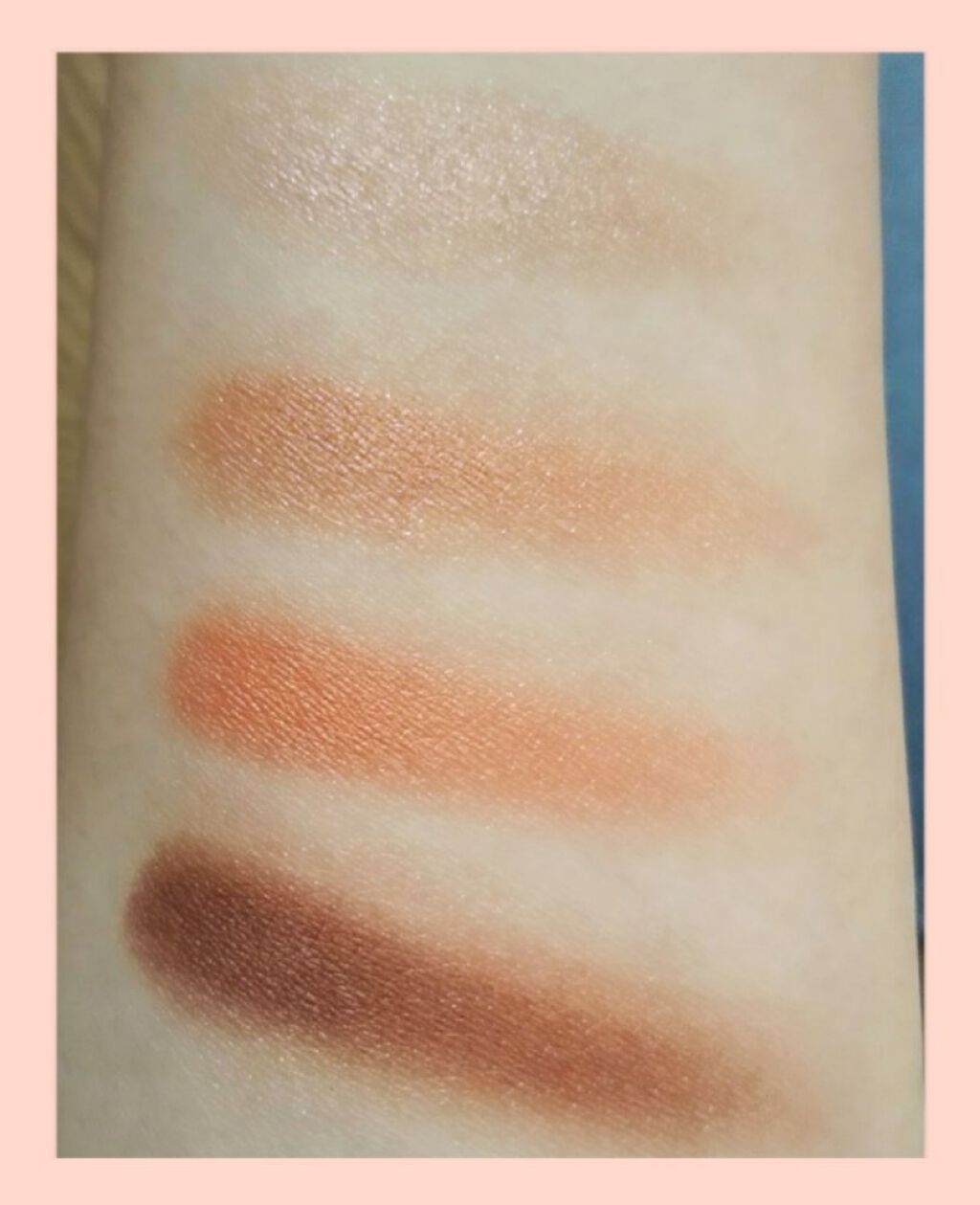 プリズム パウダーアイカラー/リンメル ロンドン/単色アイシャドウを使ったクチコミ（3枚目）