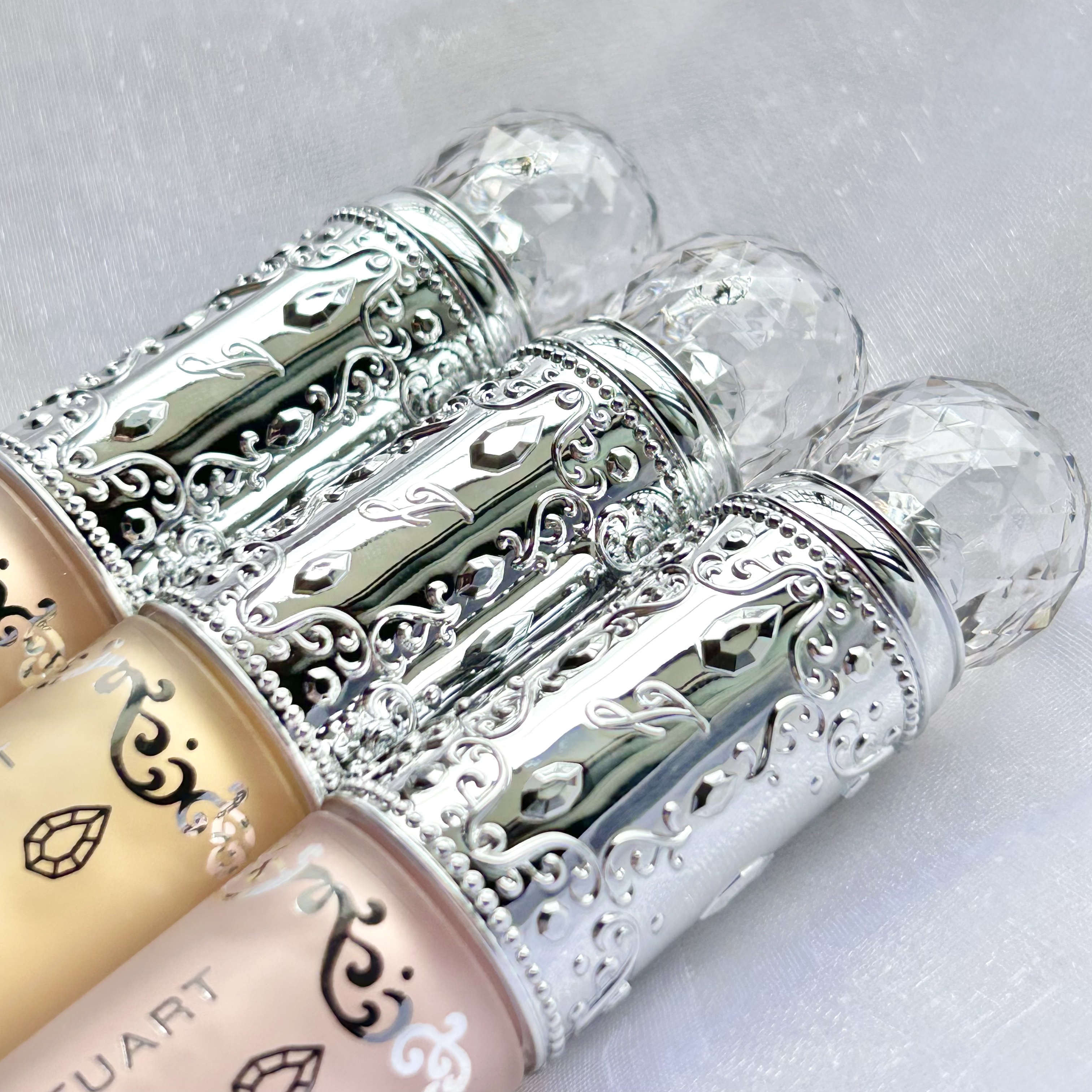 ダイヤモンドティップス コンシーラー＜カバータイプ＞/JILL STUART/リキッドコンシーラーを使ったクチコミ（3枚目）