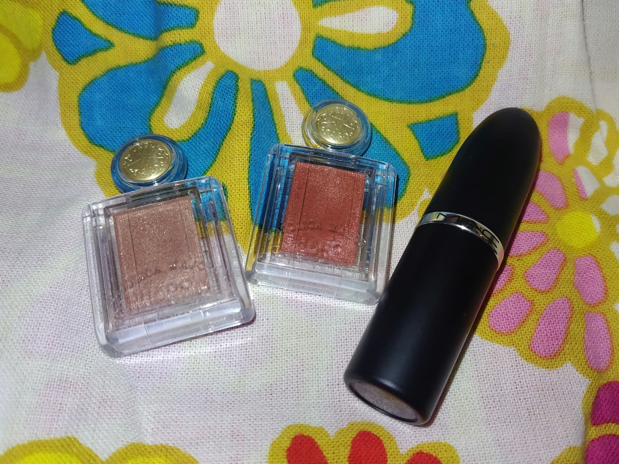 シャドーカスタマイズ/MAJOLICA MAJORCA/単色アイシャドウを使ったクチコミ（1枚目）