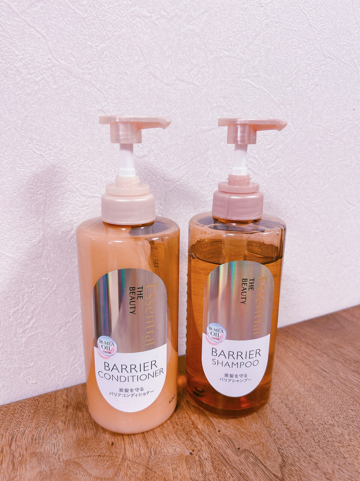 LIPPSプレゼント企画で
花王様より
いただきました(*´∀`*)

大好きなエッセンシャル
パケから可愛い！
ピンクで透明は良き❤️

香りも良くて
持続性もあり
やっぱりエッセンシャル好き(笑)




 #提供 
#エッセンシャル
