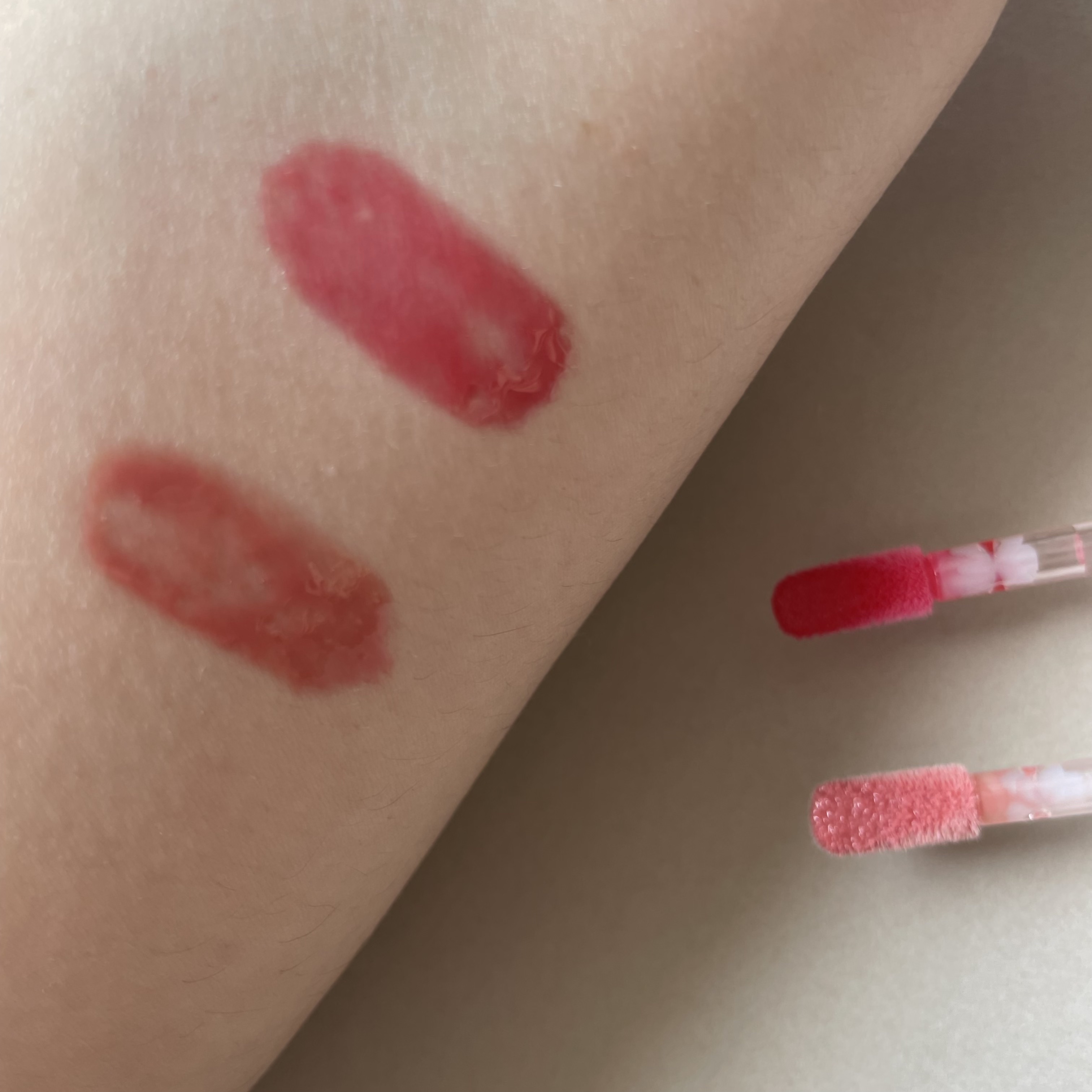 ナチュラルブルームリップオイルセラム 3色セット/PINATE/リップグロスを使ったクチコミ（2枚目）