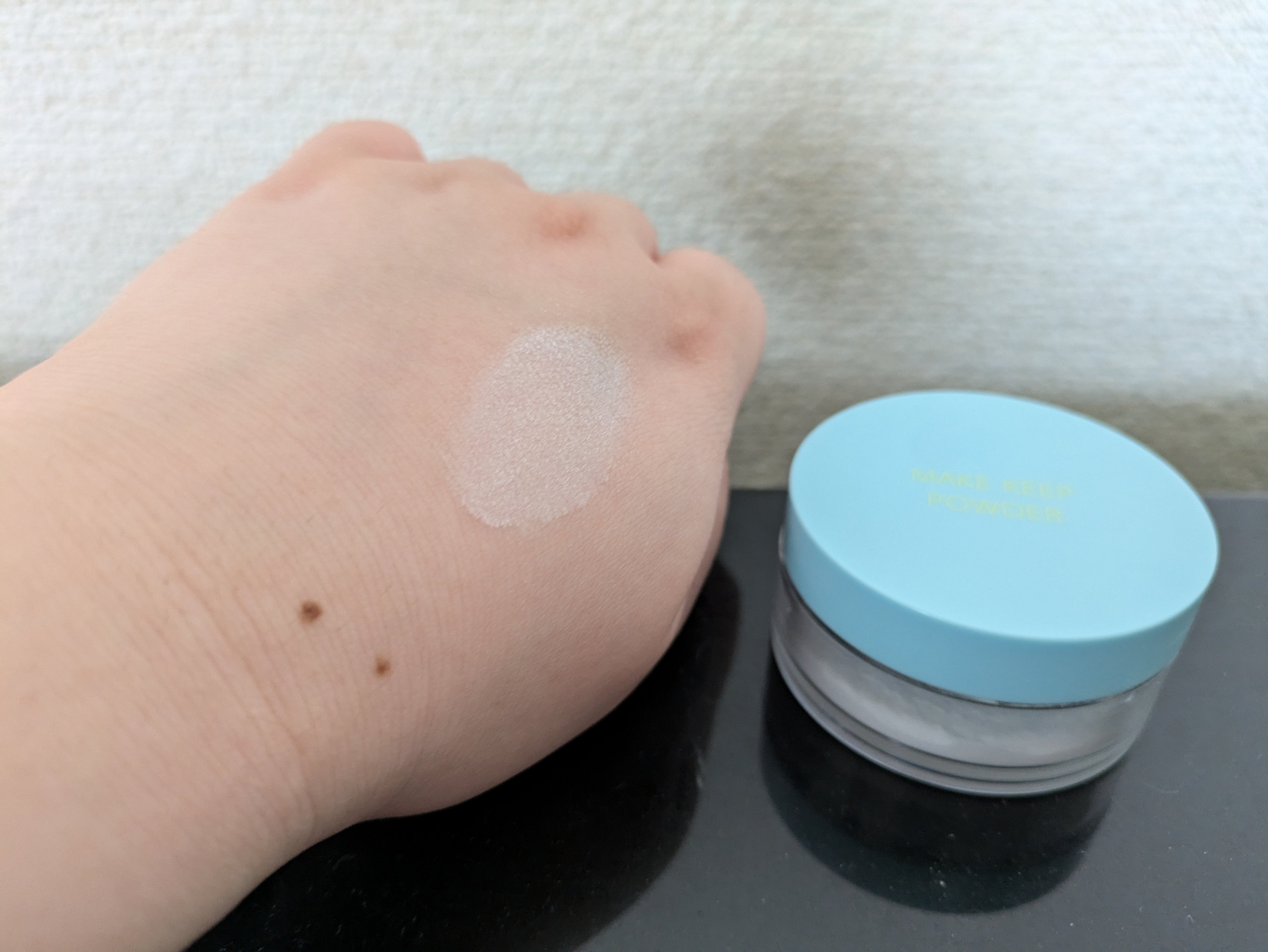 メイク キープ パウダー/コーセーコスメニエンス/ルースパウダーを使ったクチコミ（3枚目）