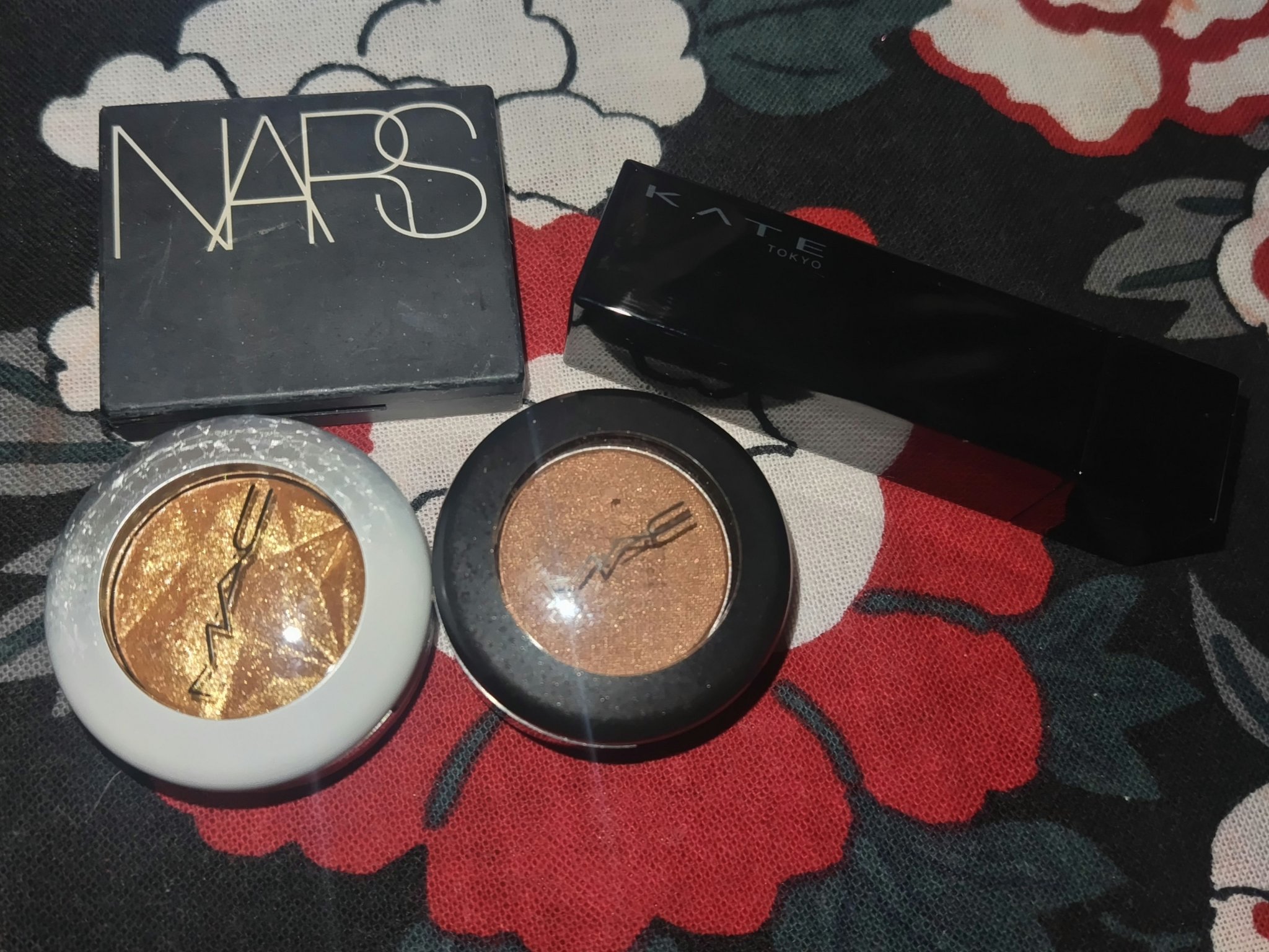 シングルアイシャドー 5352 パプリカ/NARS/単色アイシャドウを使ったクチコミ（1枚目）
