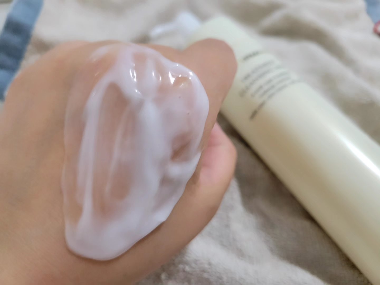 トリートメント クレンジング ミルク/COVERMARK/ミルククレンジングを使ったクチコミ（2枚目）