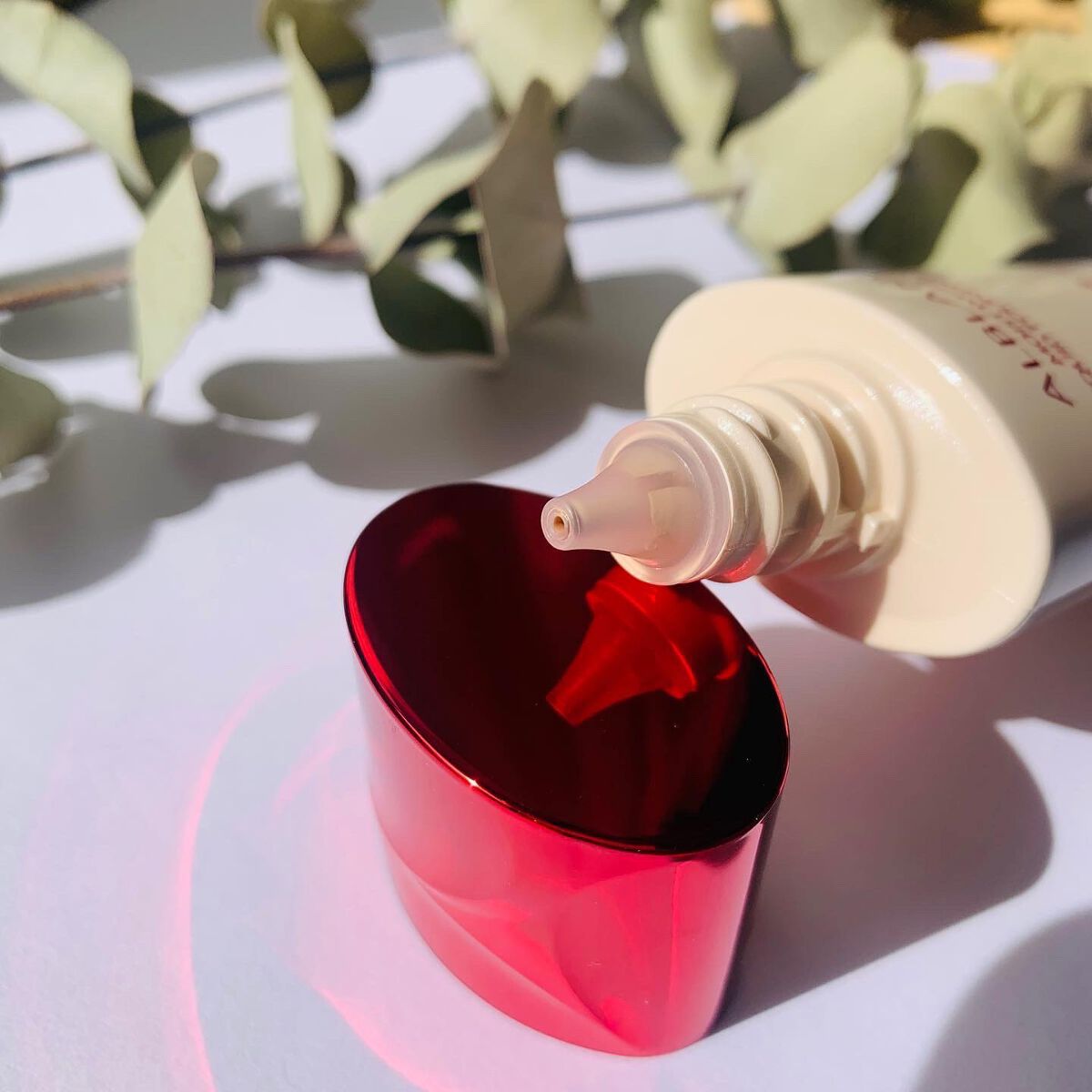 潤白美肌リキッドファンデーション/ALBLANC/リキッドファンデーションを使ったクチコミ(2枚目)