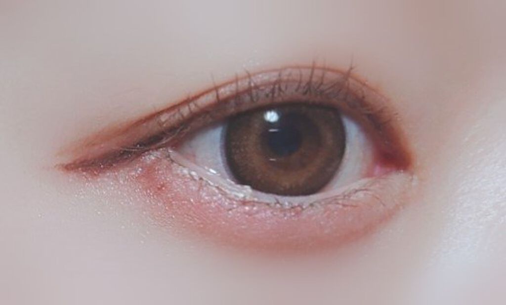 UR GLAM　POWDER EYESHADOW/U R GLAM/単色アイシャドウを使ったクチコミ（3枚目）