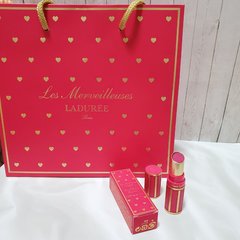 リップカラー/レ・メルヴェイユーズ ラデュレ/口紅を使ったクチコミ(2枚目)