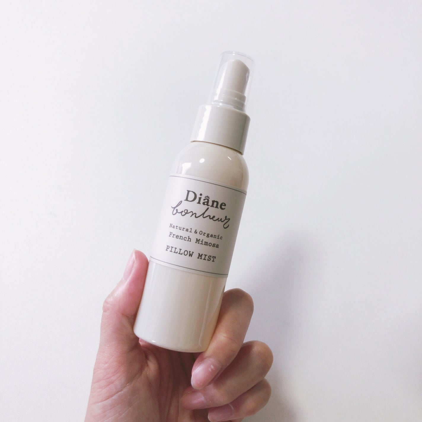 ボヌール おやすみピローミスト フレンチミモザの香り/ダイアン/ファブリックミストを使ったクチコミ(1枚目)