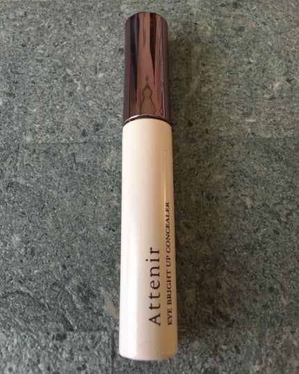 アイブライトアップ コンシーラー/アテニア/リキッドコンシーラーを使ったクチコミ(1枚目)