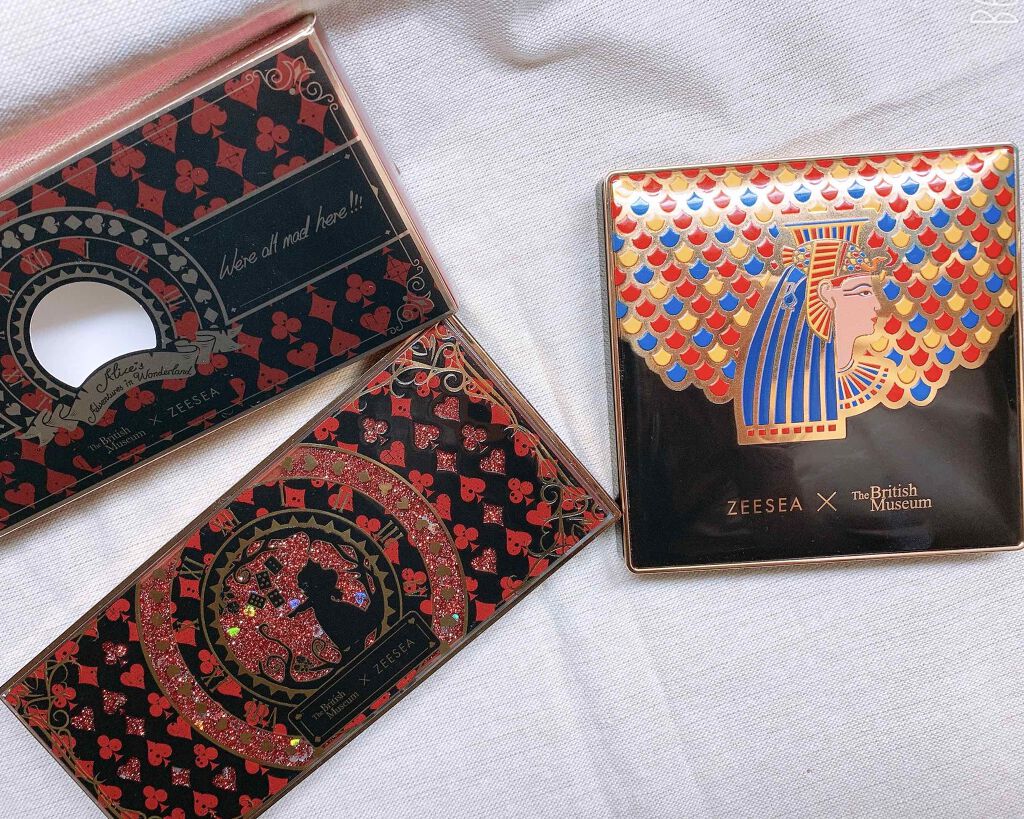 最近､海外コスメにハマりまして…

買っちゃったんですよね〜
ZEESEAのアイシャドウ❤︎.*


控えめに言っても
めっちゃ可愛いですよね!?


今日(夕方に)届いたので
まだ､使ってないんですけど
今から使うのがめっちゃ楽しみすぎて