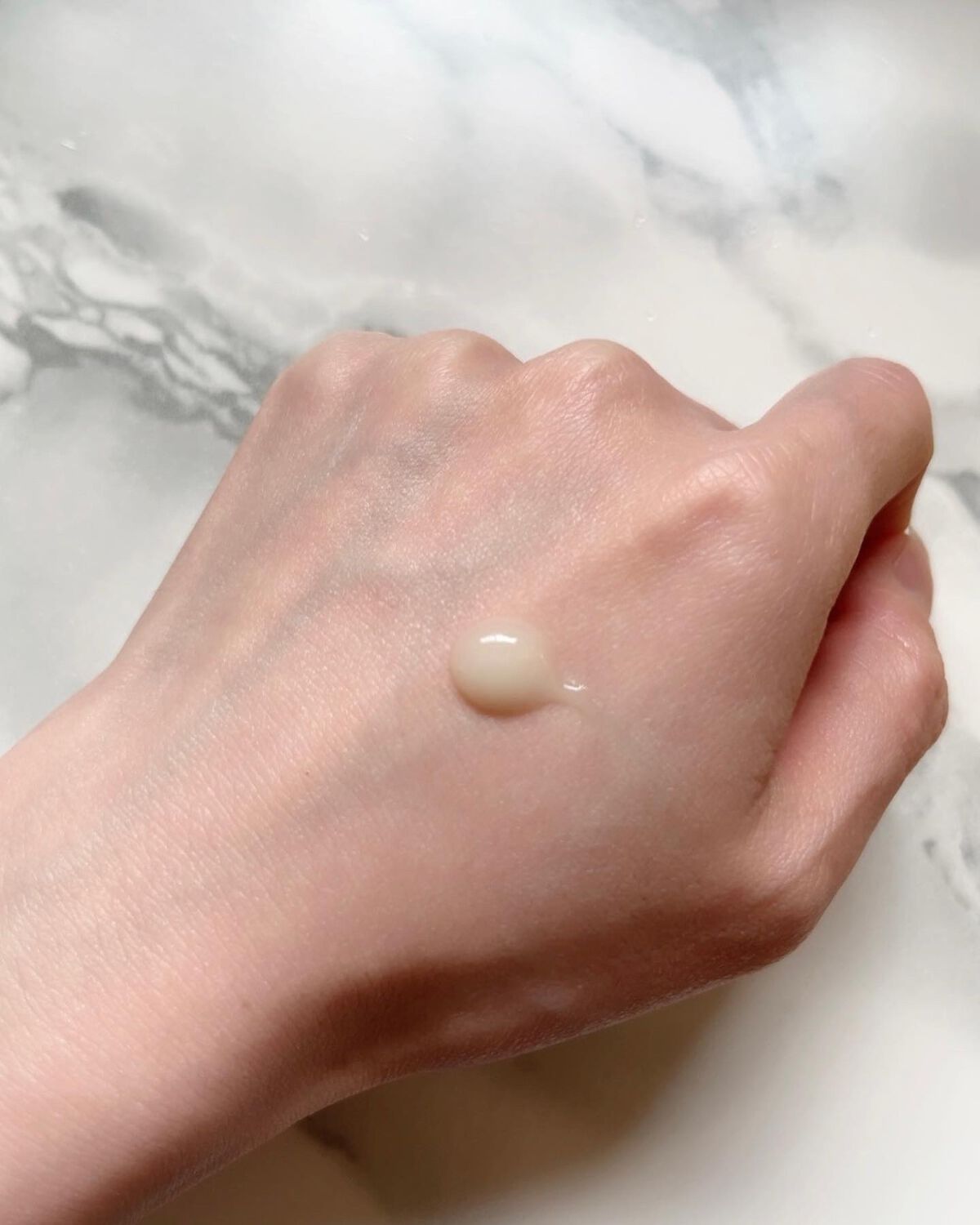 毛穴フォーカスVC VC3エッセンス/pdc/美容液を使ったクチコミ(2枚目)