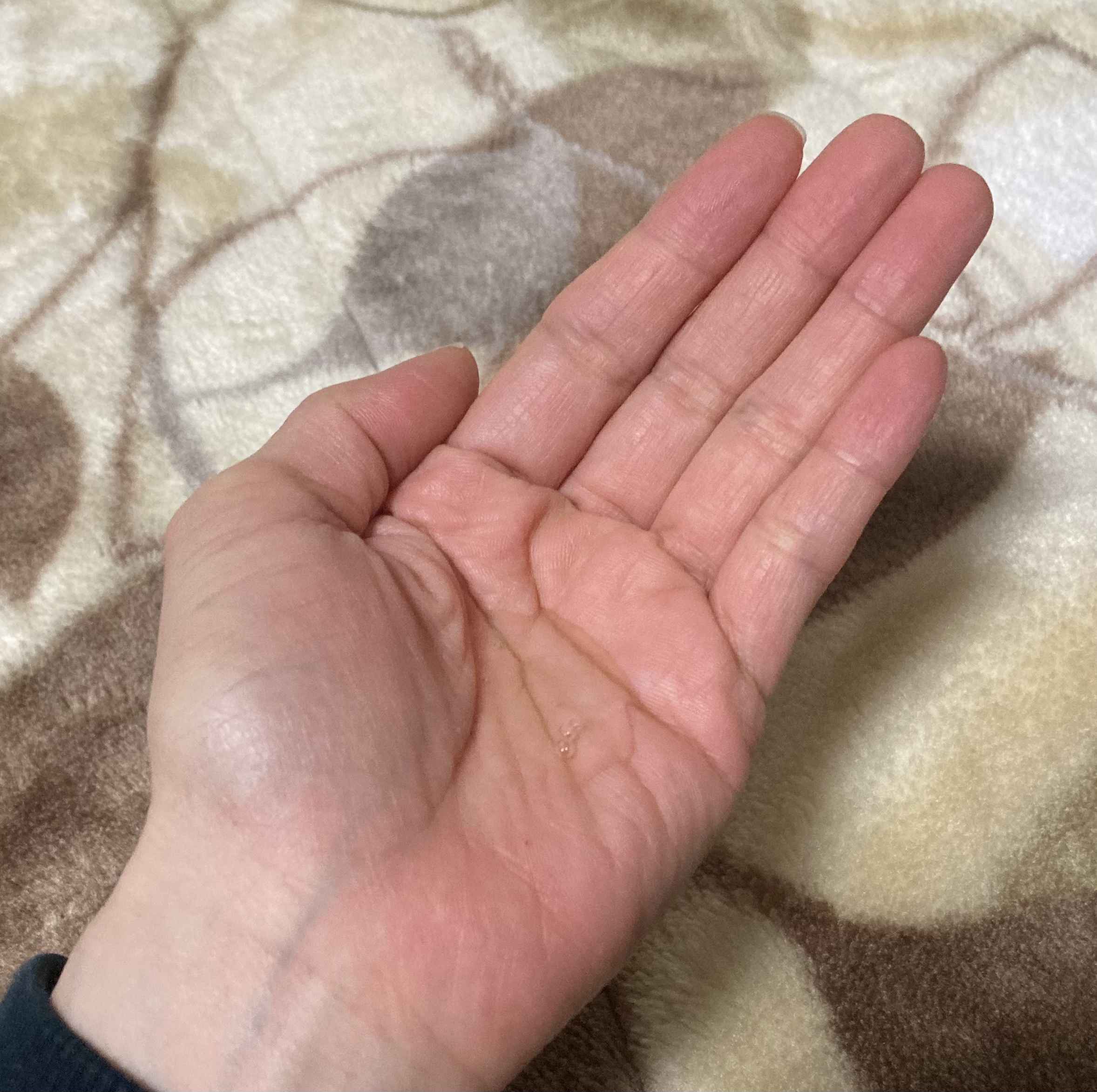 5番 白玉グルタチオンCエッセンシャルトナー/numbuzin/化粧水を使ったクチコミ（2枚目）