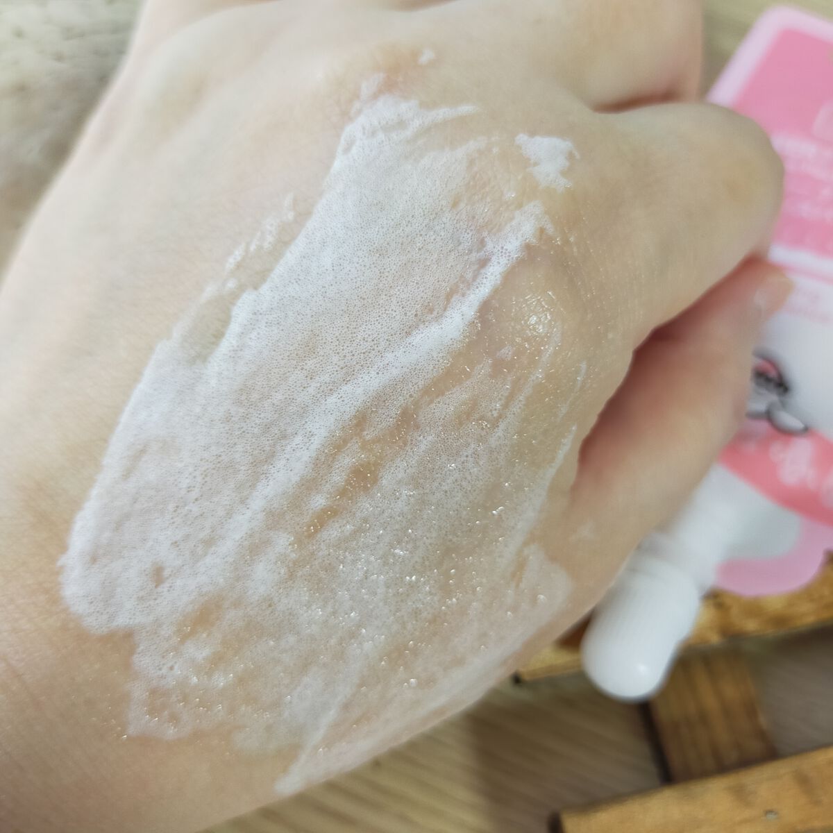 マジックバブルエッセンスパックMINI/BAKER7/シートマスク・パックを使ったクチコミ（3枚目）