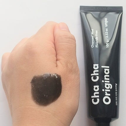 Cha Cha Charcoal Black Toothpaste/chacha/歯磨き粉を使ったクチコミ(3枚目)