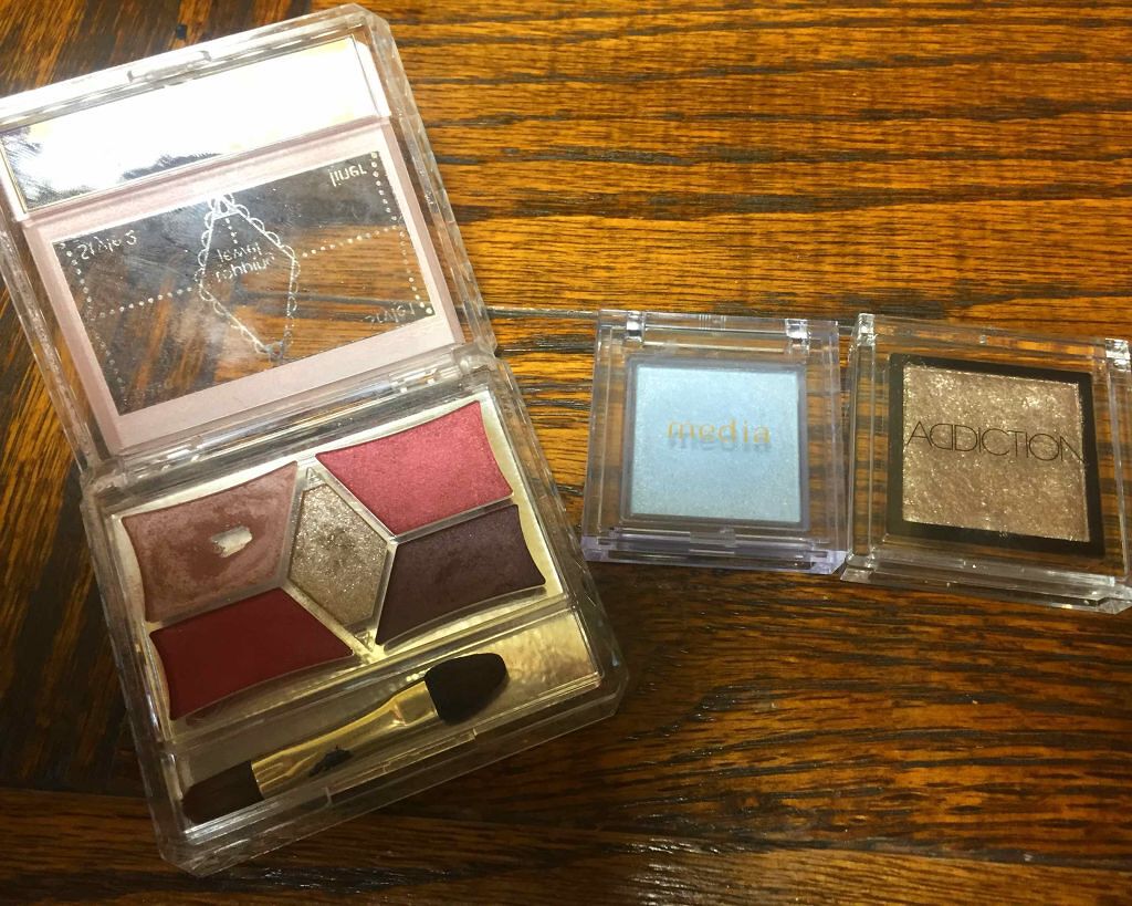 ブライトアップアイシャドウ/media/単色アイシャドウを使ったクチコミ（1枚目）