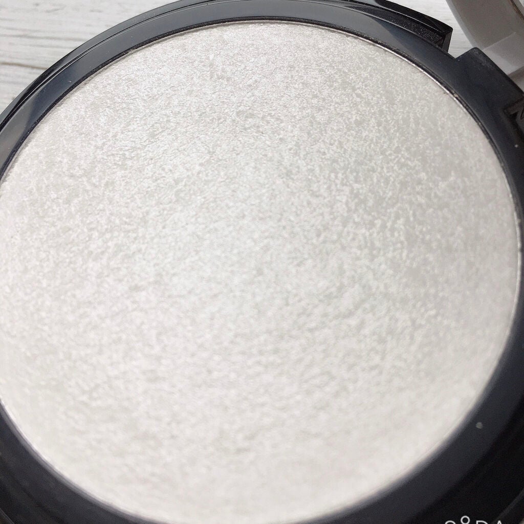 プロフォトフィニッシャー/LUNA/プレストパウダーを使ったクチコミ(4枚目)