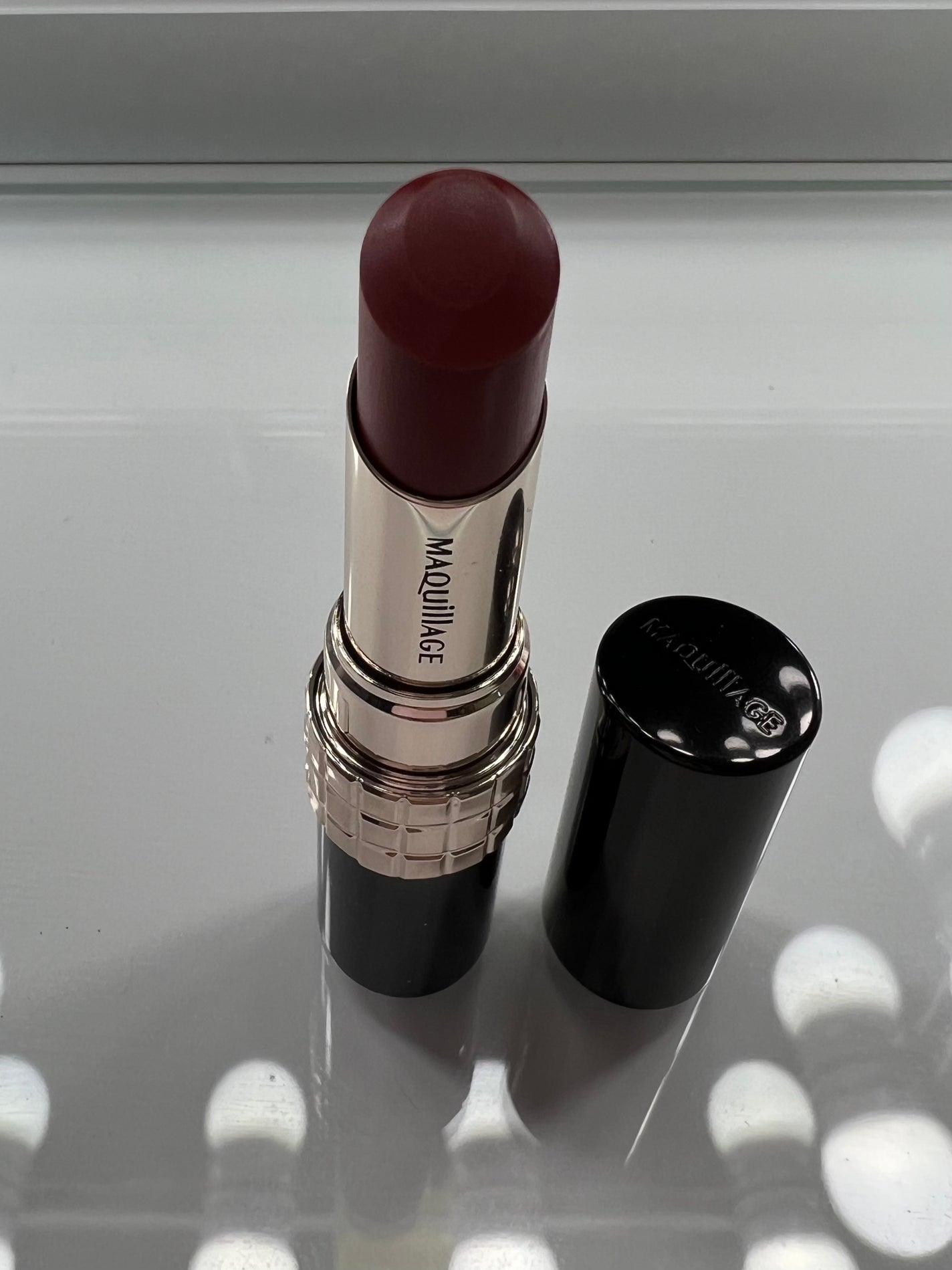 ドラマティックエッセンスルージュ/マキアージュ/口紅を使ったクチコミ(2枚目)