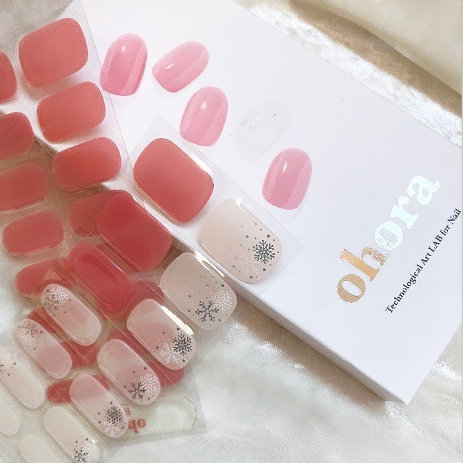 #セミキュアジェルネイル,#ジェルネイル,#ピンクネイル,#冬ネイル,#雪の結晶ネイル,#セルフネイルのネイルデザイン