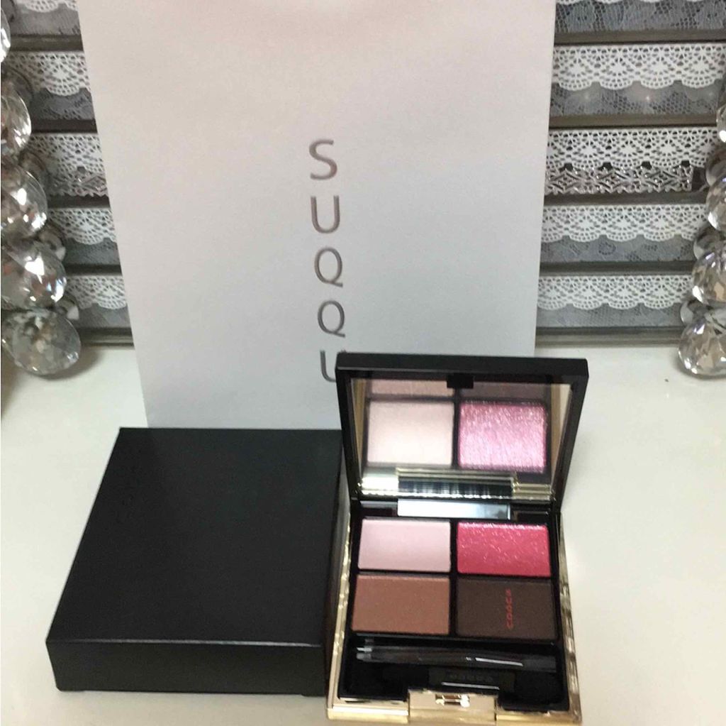 デザイニング カラー アイズ 114 花明 -HANAAKARI/SUQQU/アイシャドウパレットを使ったクチコミ（1枚目）