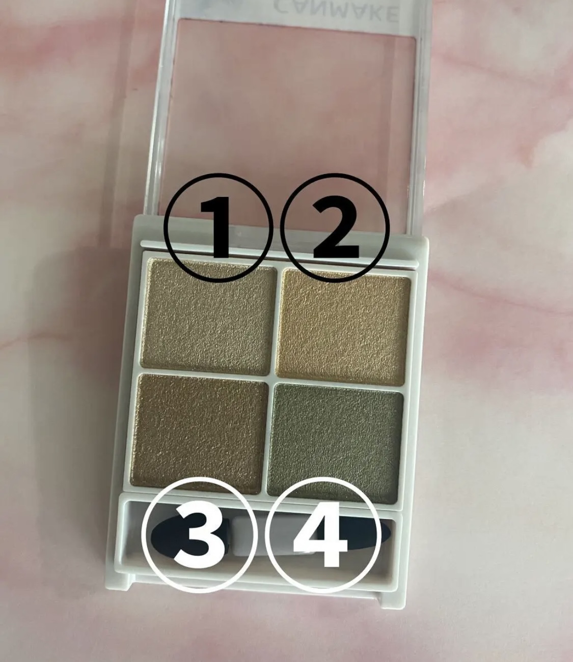 シルキースフレアイズ 09 アーバンカーキ/キャンメイク/アイシャドウパレットを使ったクチコミ（2枚目）