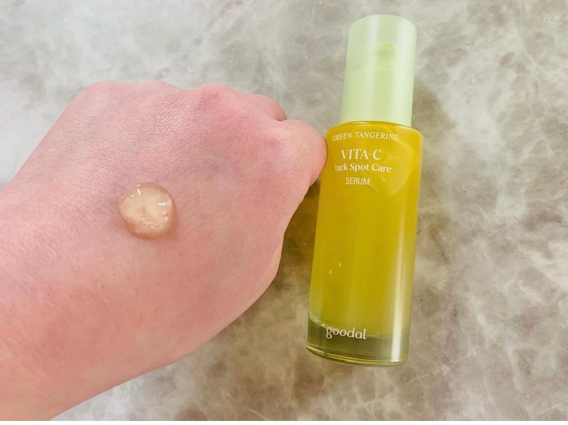 グリーンタンジェリン ビタC ダークスポットケアセラム/goodal/美容液を使ったクチコミ(3枚目)